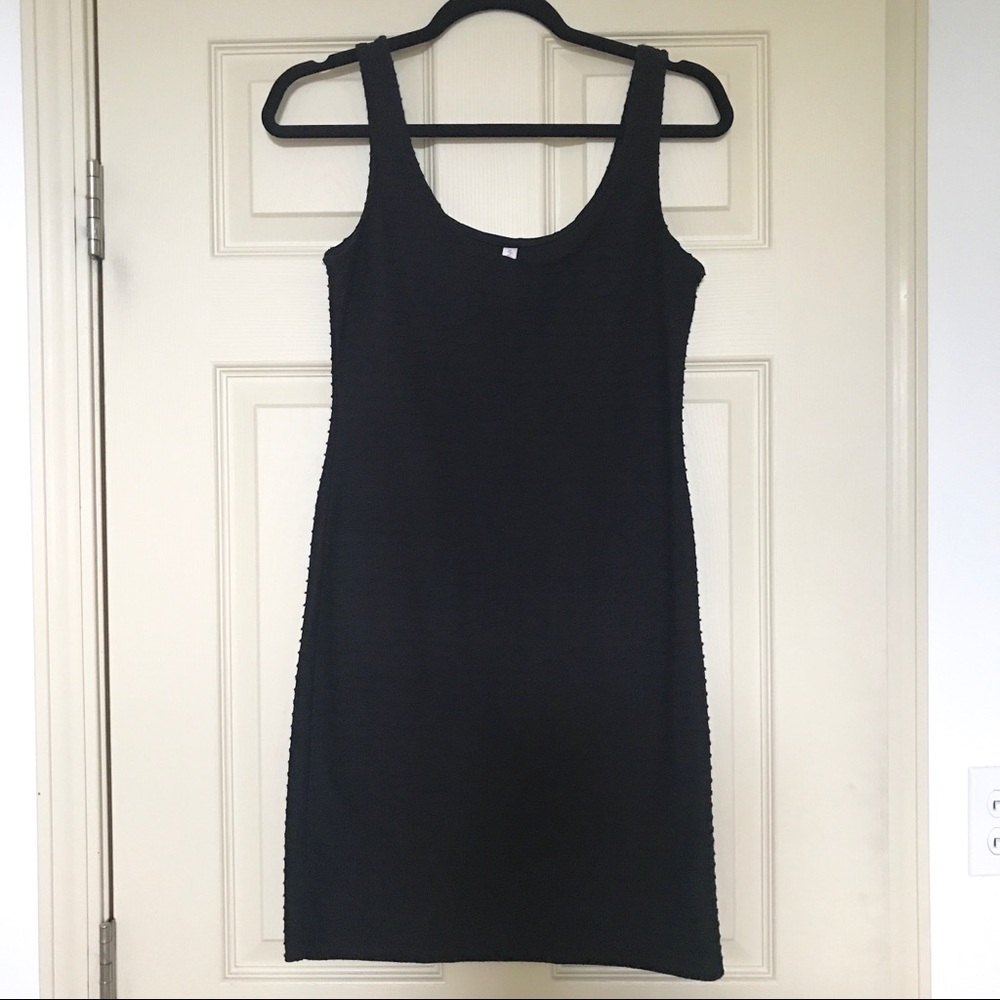 Black Wavy Striped Texture Tank Top Dress size M